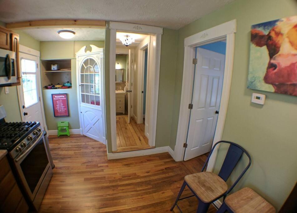 Harper Two Bedroom House In Historic 러블랜드 외부 사진